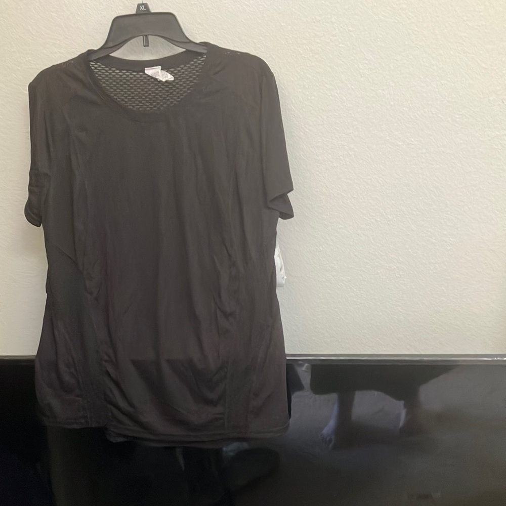 FINAL MARKDOWN NWT Danskin now top xxl